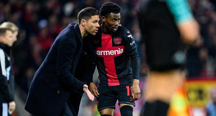 เลเวอร์คูเซ่น บดชนะ โวล์ฟสบวร์ก 2-0 ขึ้นนำโด่ง 10 คะแนน ยืดสถิติไร้พ่าย 36 นัด